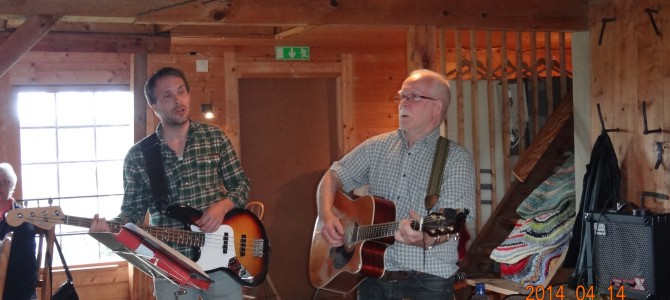 Höstsamkväm De´Gubbs underhåller med sång o musik 18 oktober kl.14.00