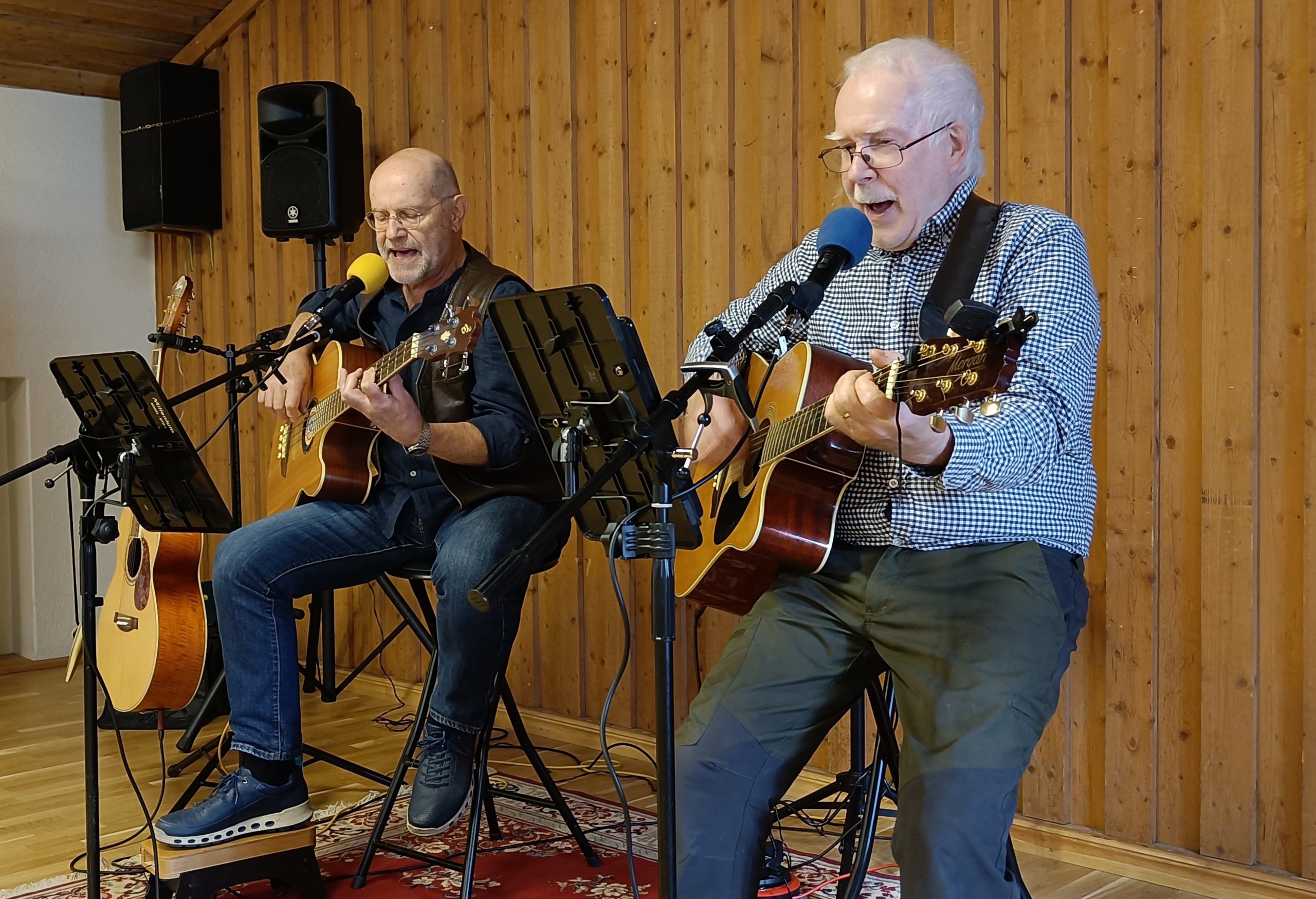 Musikalisk underhållning med Åke & Ronny i Tiansgården